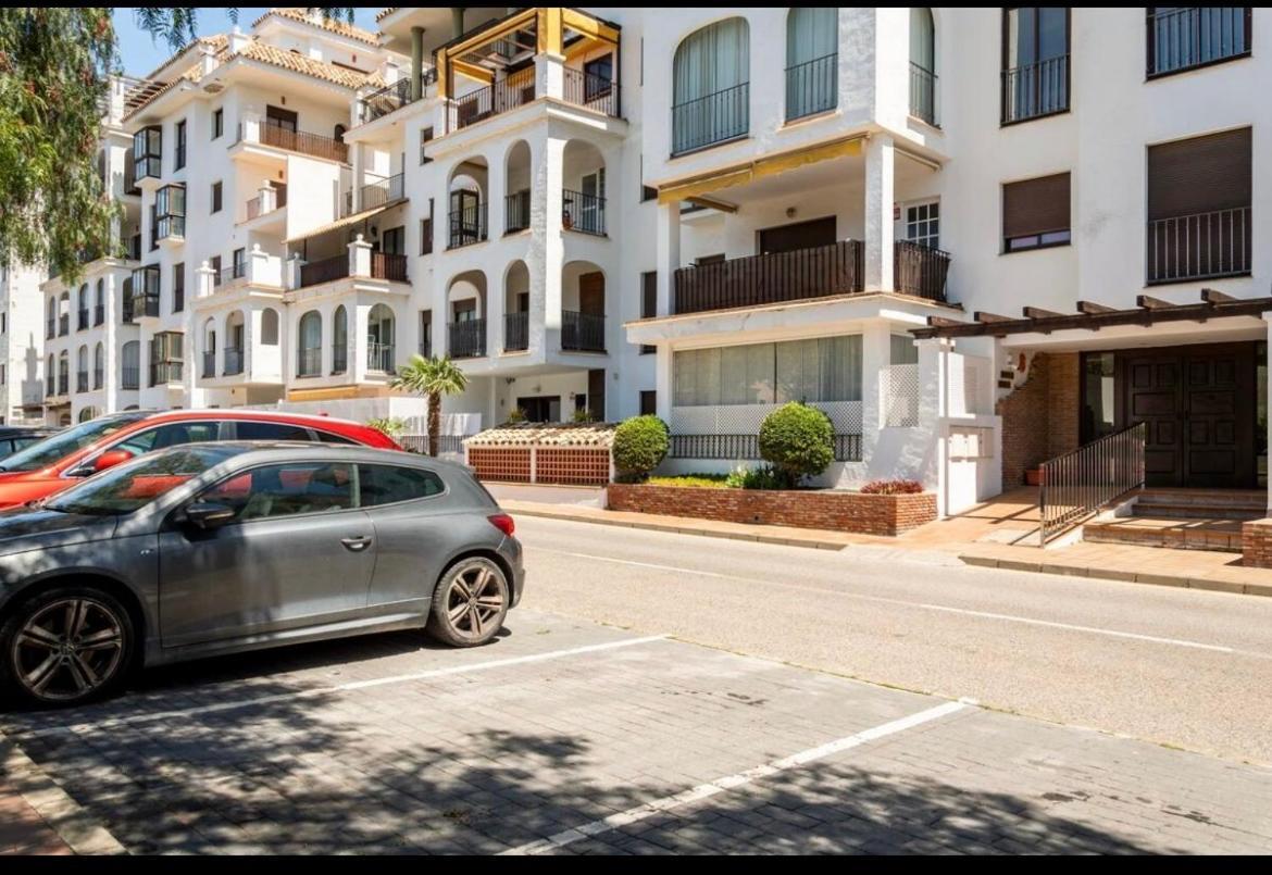 Personal Y Coqueto En Primerisima Linea De Playa, En La Costa Del Sol. Puerto De La Duquesa Castillo de Sabinillas المظهر الخارجي الصورة