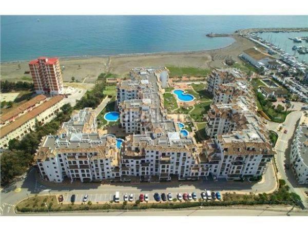 Personal Y Coqueto En Primerisima Linea De Playa, En La Costa Del Sol. Puerto De La Duquesa Castillo de Sabinillas المظهر الخارجي الصورة